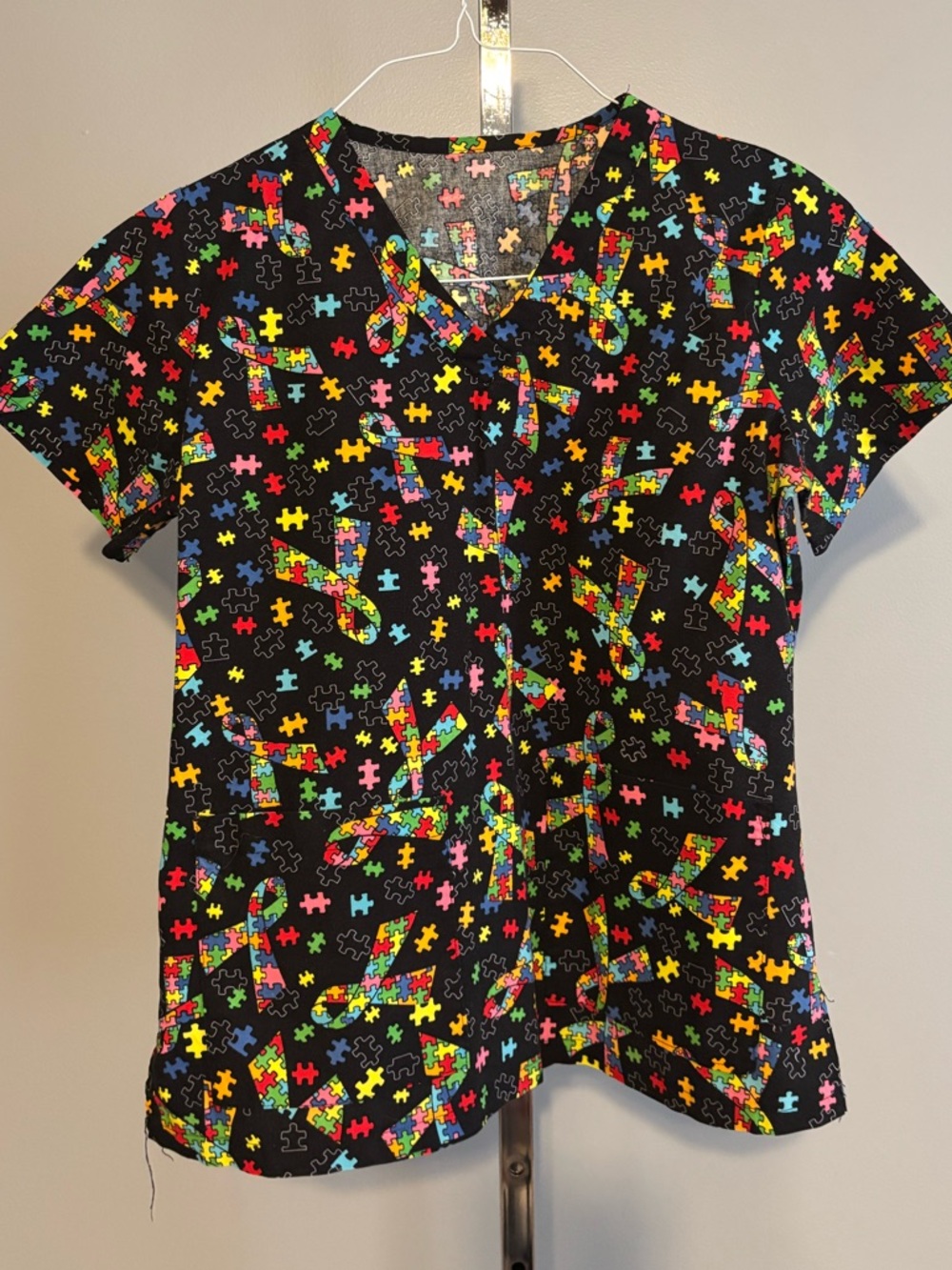 Scrub Star Women’s Autism Awareness Ribbons‎ Multicolor Scrub Top S